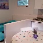 Mimoza ホリデーパーク Bašanija